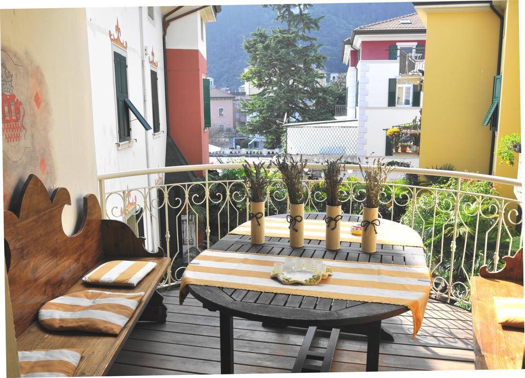 Sembenini Palace Riva del Garda Exterior photo